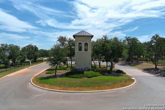 34753 CARRIES CREEK DR, BULVERDE, TX 78163, photo 1 of 37