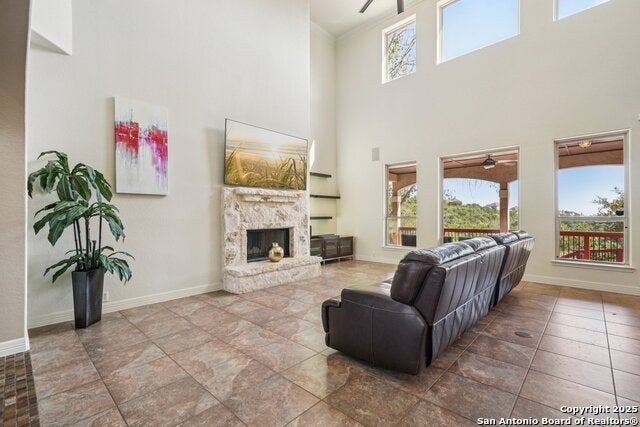 Helotes, Texas, 78023, United States, 5 Bedrooms Bedrooms, ,5 BathroomsBathrooms,Residential,Active,1965987