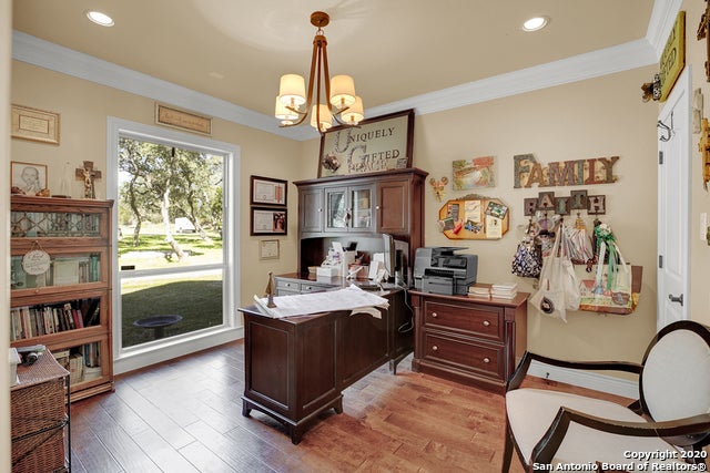 New Braunfels, Texas, 78132, United States, 6 Bedrooms Bedrooms, ,5 BathroomsBathrooms,Residential,Active,2008354