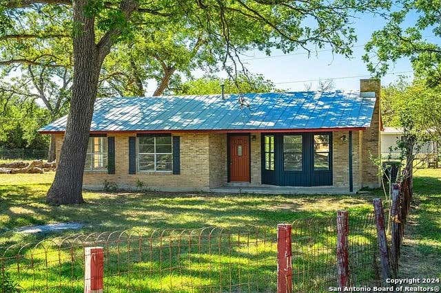 311 PATTERSON CREEK RD, LEAKEY, TX 78873, photo 1 of 32