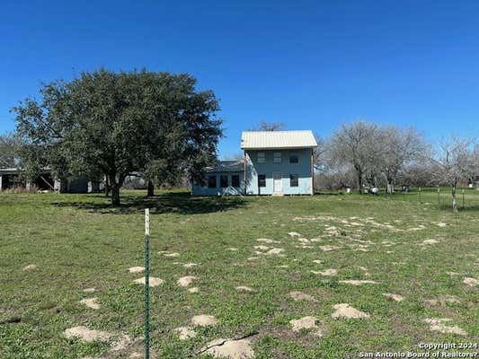 185 P RODRIGUEZ LN, CAMPBELLTON, TX 78008, photo 2 of 15