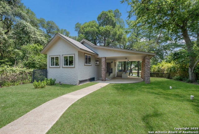 Mcqueeney, Texas, 78123, United States, 4 Bedrooms Bedrooms, ,4 BathroomsBathrooms,Residential,Active,1839412