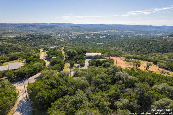 235 MOUNTAIN CREEK RD, PIPE CREEK, TX 78063 - Image 1