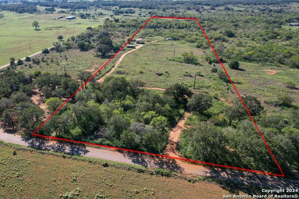 1366 COUNTY ROAD 467, STOCKDALE, TX 78160 - Image 1