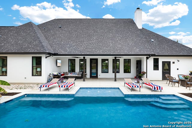New Braunfels, Texas, 78132, United States, 4 Bedrooms Bedrooms, ,4 BathroomsBathrooms,Residential,Active,1929660