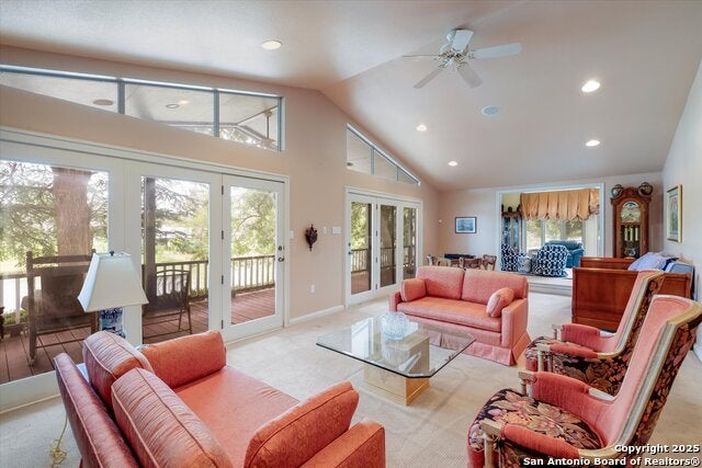 Mcqueeney, Texas, 78123, United States, 4 Bedrooms Bedrooms, ,4 BathroomsBathrooms,Residential,Active,1909112