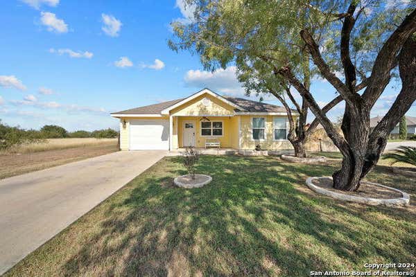 301 NAVAJO RUN, JOURDANTON, TX 78026 - Image 1