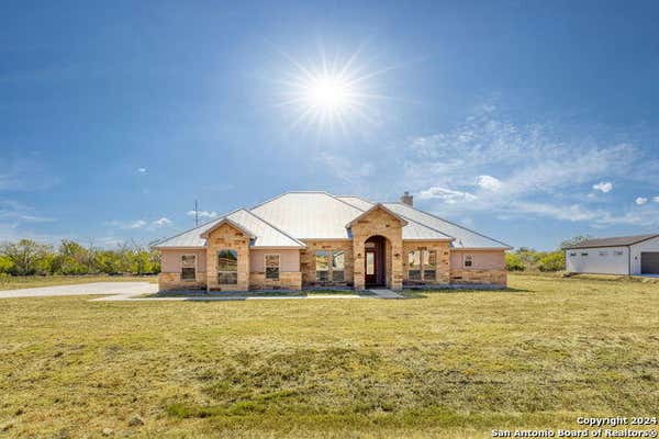 321 FARMHOUSE DR, MARION, TX 78124 - Image 1