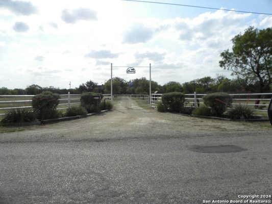 263 COUNTY ROAD 4643, HONDO, TX 78861 - Image 1