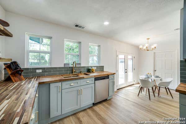 554 HATFIELD ST, SAN ANTONIO, TX 78227 - Image 1