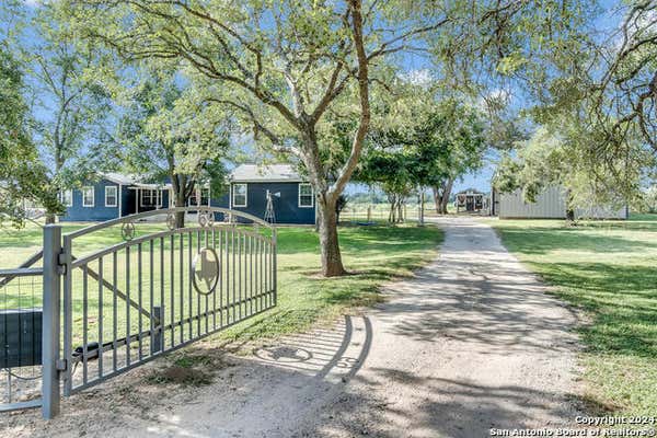 69 COUNTY ROAD 360, LA VERNIA, TX 78121 - Image 1