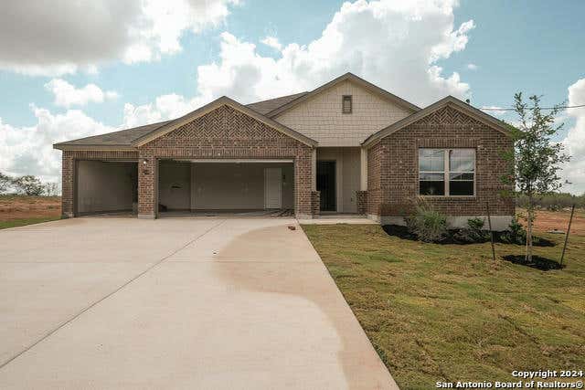 109 PENDLETON CV, FLORESVILLE, TX 78114, photo 1 of 11