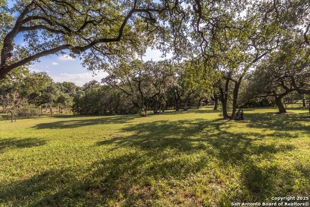 Boerne, Texas, 78006, United States, 3 Bedrooms Bedrooms, ,4 BathroomsBathrooms,Residential,Active,1888519