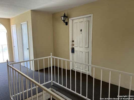 6718 CALLAGHAN RD APT 315, SAN ANTONIO, TX 78229, photo 5 of 32