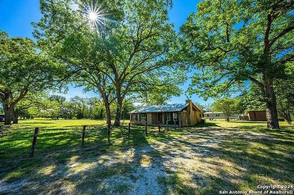 311 PATTERSON CREEK RD, LEAKEY, TX 78873, photo 2 of 32