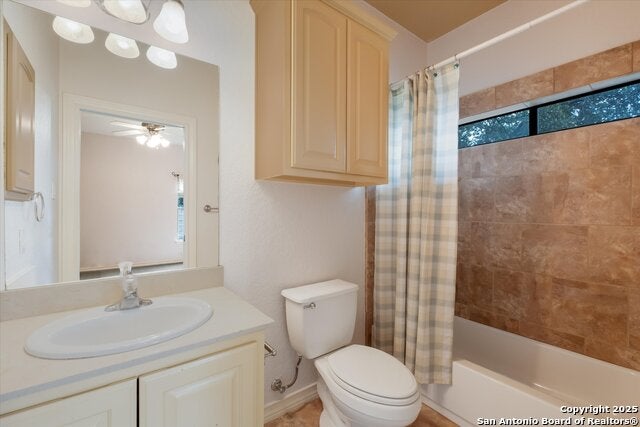 San Antonio, Texas, 78258, United States, 5 Bedrooms Bedrooms, ,5 BathroomsBathrooms,Residential,Active,1877770