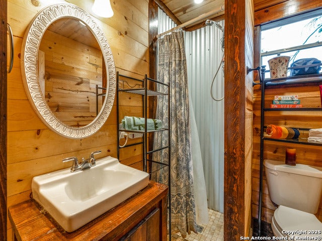 Pleasanton, Texas, 78064, United States, ,2 BathroomsBathrooms,Residential,Active,1892627