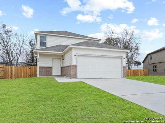 628 SAXON ST, SEGUIN, TX 78155 - Image 1