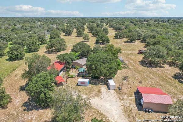 174 LONGHORN RD, STOCKDALE, TX 78160 - Image 1