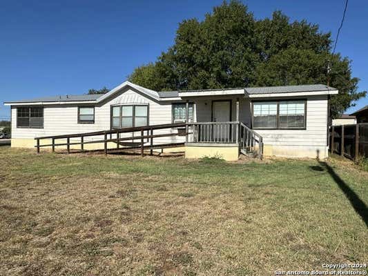 101 LORENZ, STOCKDALE, TX 78160 - Image 1