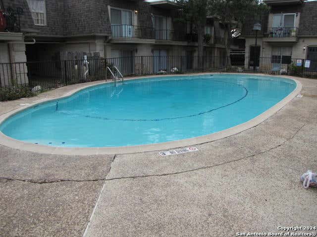 170 DE CHANTLE RD APT 106, SAN ANTONIO, TX 78201, photo 1 of 10