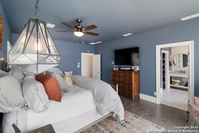 Kingsland, Texas, 78639, United States, 7 Bedrooms Bedrooms, ,6 BathroomsBathrooms,Residential,Active,1946441
