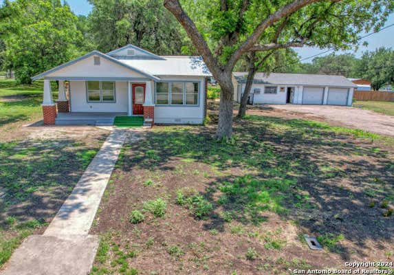 210 E 2ND ST, CAMP WOOD, TX 78833 - Image 1