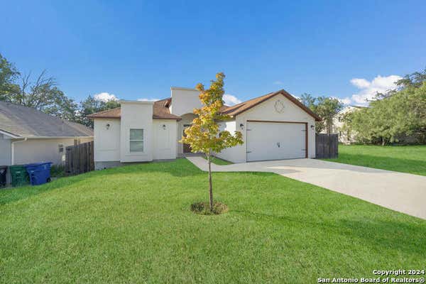 11219 LIMA DR, SAN ANTONIO, TX 78213, photo 3 of 32