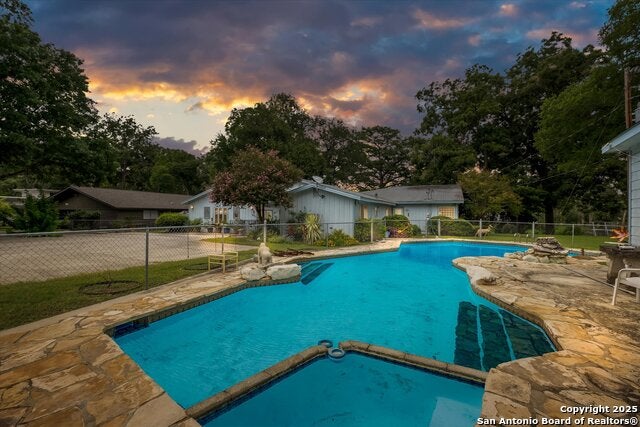 Mcqueeney, Texas, 78123, United States, 4 Bedrooms Bedrooms, ,4 BathroomsBathrooms,Residential,Active,1909112
