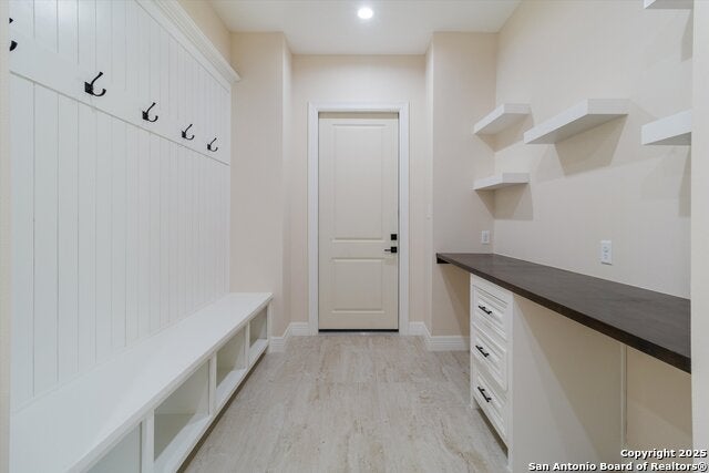 Bulverde, Texas, 78163, United States, 4 Bedrooms Bedrooms, ,5 BathroomsBathrooms,Residential,Active,1999184