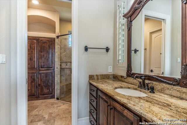 Boerne, Texas, 78006, United States, 3 Bedrooms Bedrooms, ,4 BathroomsBathrooms,Residential,Active,1888519