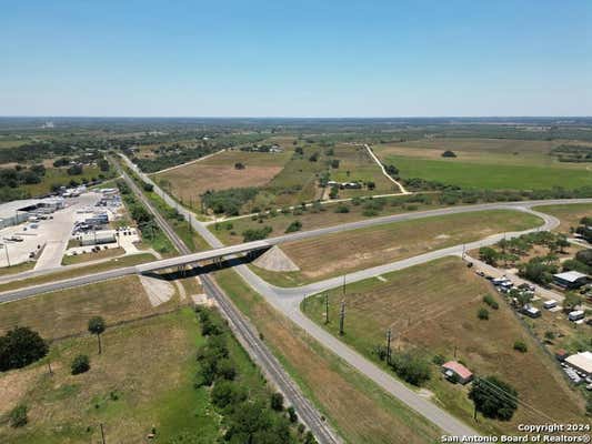 8075 S LOOP 1604 E, ELMENDORF, TX 78112, photo 3 of 6