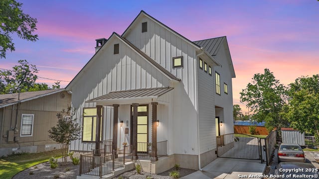 m*様 最終値下げ 新品 House on the hill parent pa Historic 11.29-acre Vaux Hill Estate Reduced to $3.95M, Prev