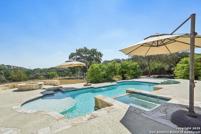 Helotes, Texas, 78023, United States, 5 Bedrooms Bedrooms, ,5 BathroomsBathrooms,Residential,Active,1965987