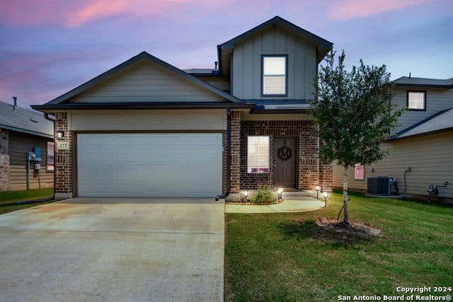 177 MIDDLE GREEN LOOP, FLORESVILLE, TX 78114, photo 1 of 27