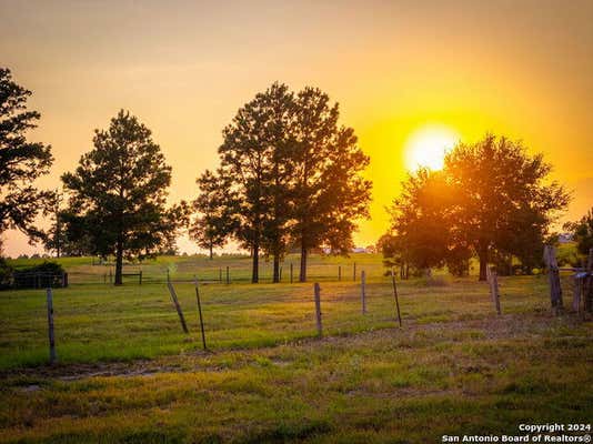 1031 ANGEL LAKE ESTATES RD, ALLEYTON, TX 78935, photo 4 of 45