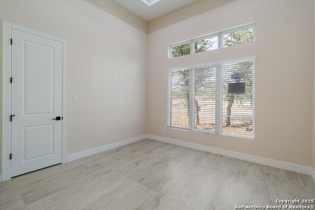 Bulverde, Texas, 78163, United States, 4 Bedrooms Bedrooms, ,5 BathroomsBathrooms,Residential,Active,1999184