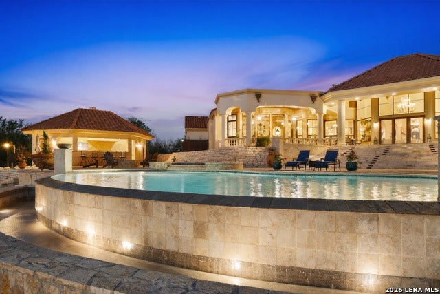San Antonio, Texas, 78245, United States, 5 Bedrooms Bedrooms, ,7 BathroomsBathrooms,Residential,Active,2027826