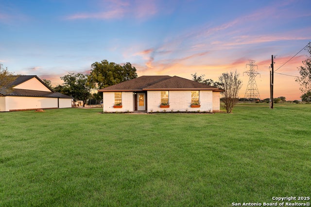 Seguin, Texas, 78155, United States, 4 Bedrooms Bedrooms, ,3 BathroomsBathrooms,Residential,Active,1894767