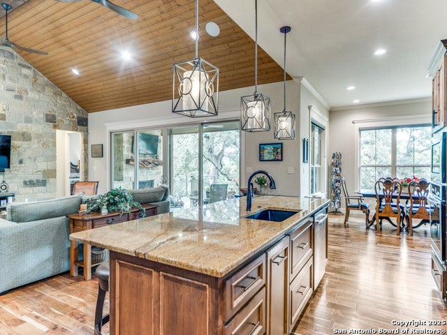 Boerne, Texas, 78006, United States, 4 Bedrooms Bedrooms, ,3 BathroomsBathrooms,Residential,Active,1863500