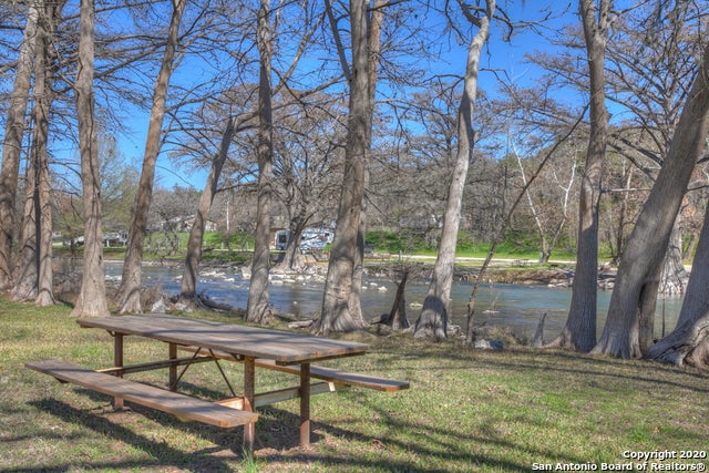 New Braunfels, Texas, 78132, United States, 6 Bedrooms Bedrooms, ,5 BathroomsBathrooms,Residential,Active,2008354