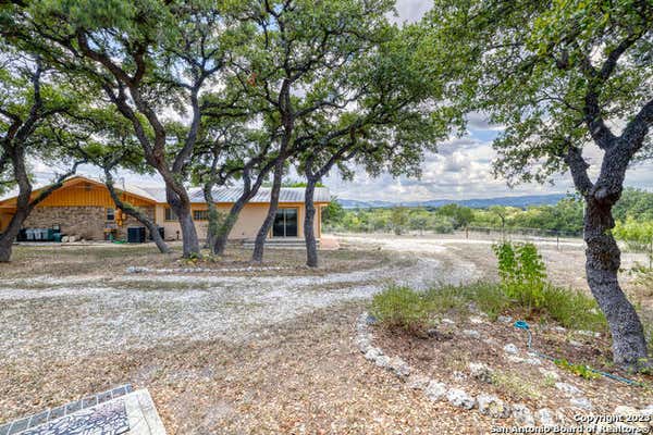 1482 FLAT ROCK CIRCLE, LEAKEY, TX 78873, photo 4 of 36