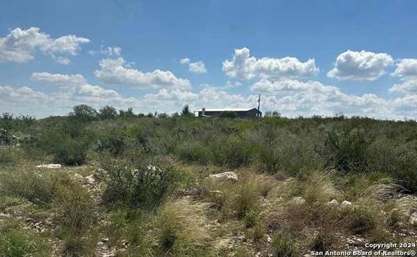 72 FRIENDSHIP HILLS CIR, UVALDE, TX 78801 - Image 1