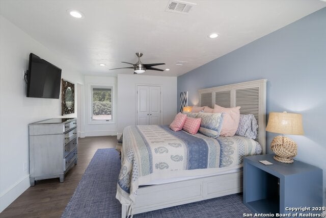 Kingsland, Texas, 78639, United States, 7 Bedrooms Bedrooms, ,6 BathroomsBathrooms,Residential,Active,1946441