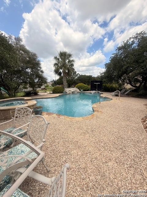 San Antonio, Texas, 78258, United States, 5 Bedrooms Bedrooms, ,5 BathroomsBathrooms,Residential,Active,1877770