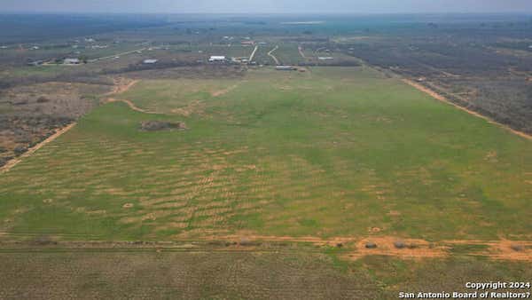 4005 COUNTY ROAD 303, JOURDANTON, TX 78026, photo 2 of 42