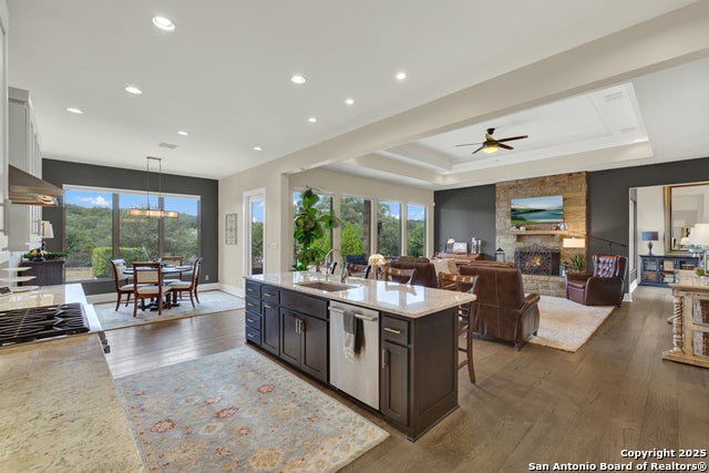 New Braunfels, Texas, 78132, United States, 3 Bedrooms Bedrooms, ,4 BathroomsBathrooms,Residential,Active,1993638