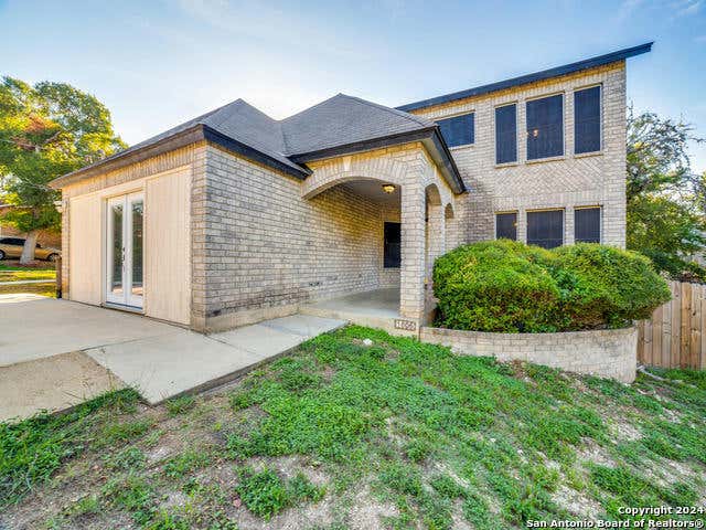 1806 HIGHLAND MIST LN, SAN ANTONIO, TX 78251, photo 1 of 24