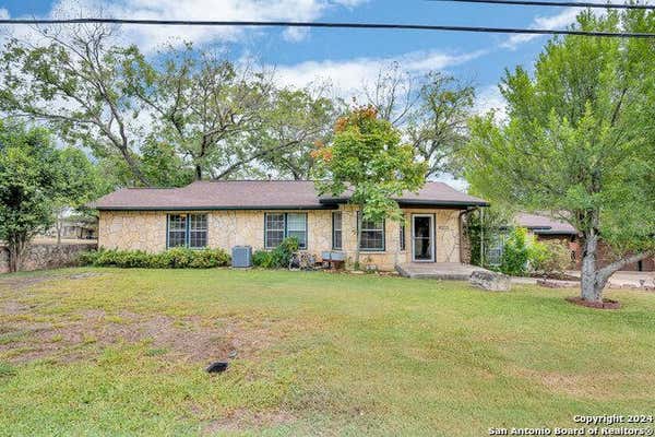 111 IDLEWILDE BLVD, COMFORT, TX 78013 - Image 1