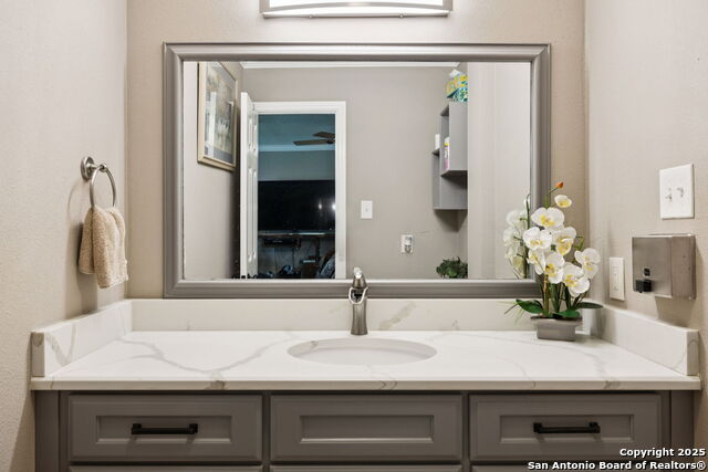 Bulverde, Texas, 78163, United States, 5 Bedrooms Bedrooms, ,5 BathroomsBathrooms,Residential,Active,1951818